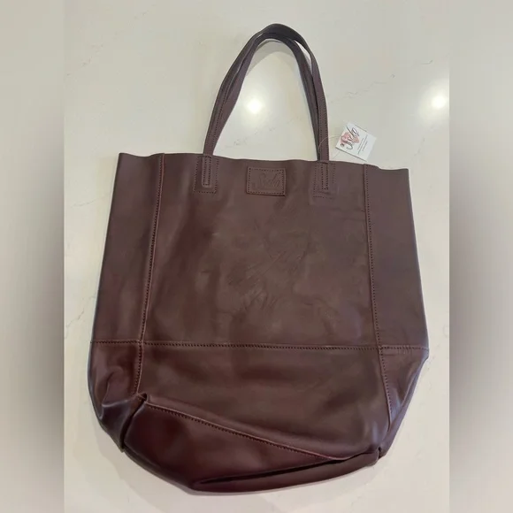 Sseko Safari Bucket bag, wine/merlot color - Picture 1 of 5